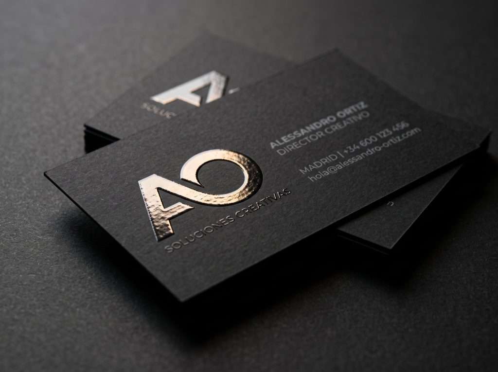 Tarjetas mate con reserva UV